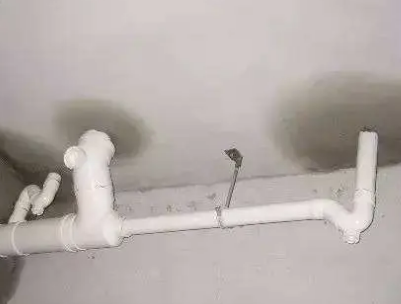 察哈尔右翼前卫生间测漏水的几种情景