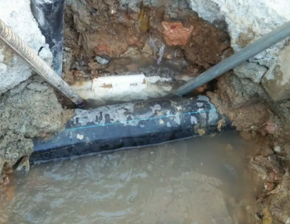 察哈尔右翼前测漏水之水管漏水